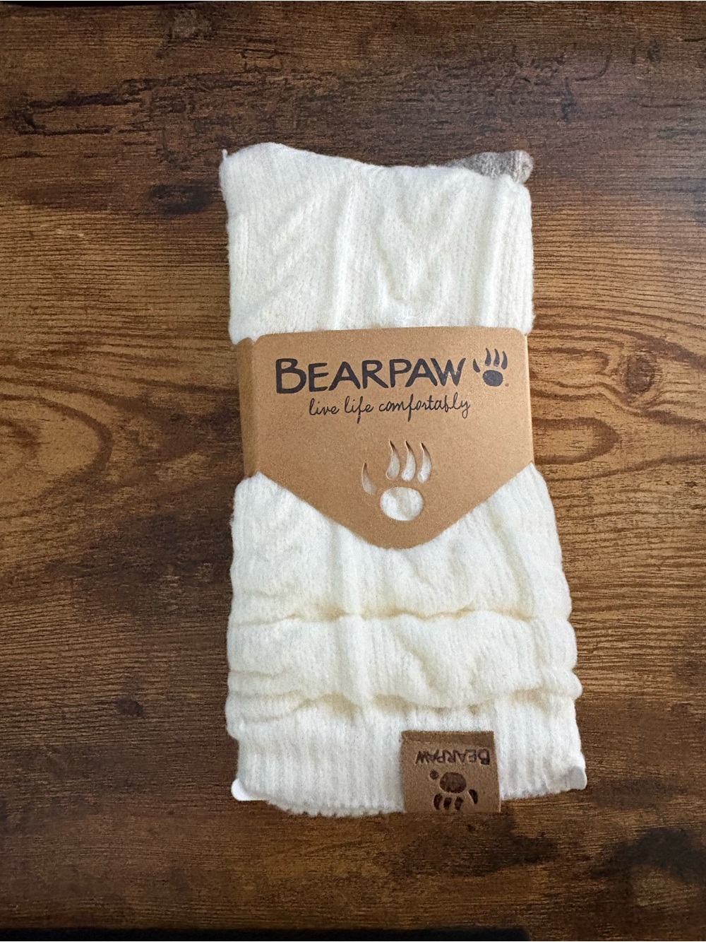 BearPaw Cream Cable Knit Crew Socks